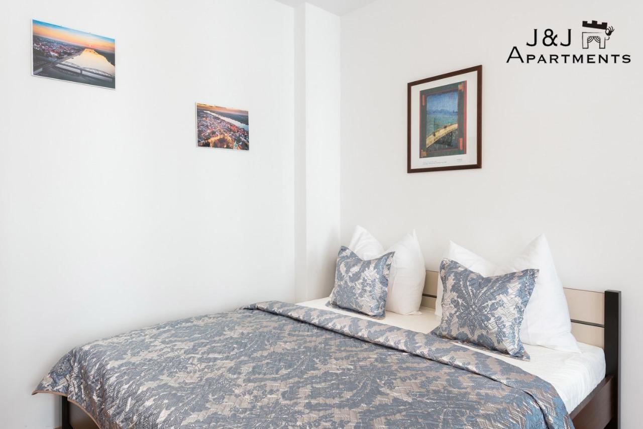 J&J Apartments Lazienna 30 Apartament 10-5 Торунь Екстер'єр фото